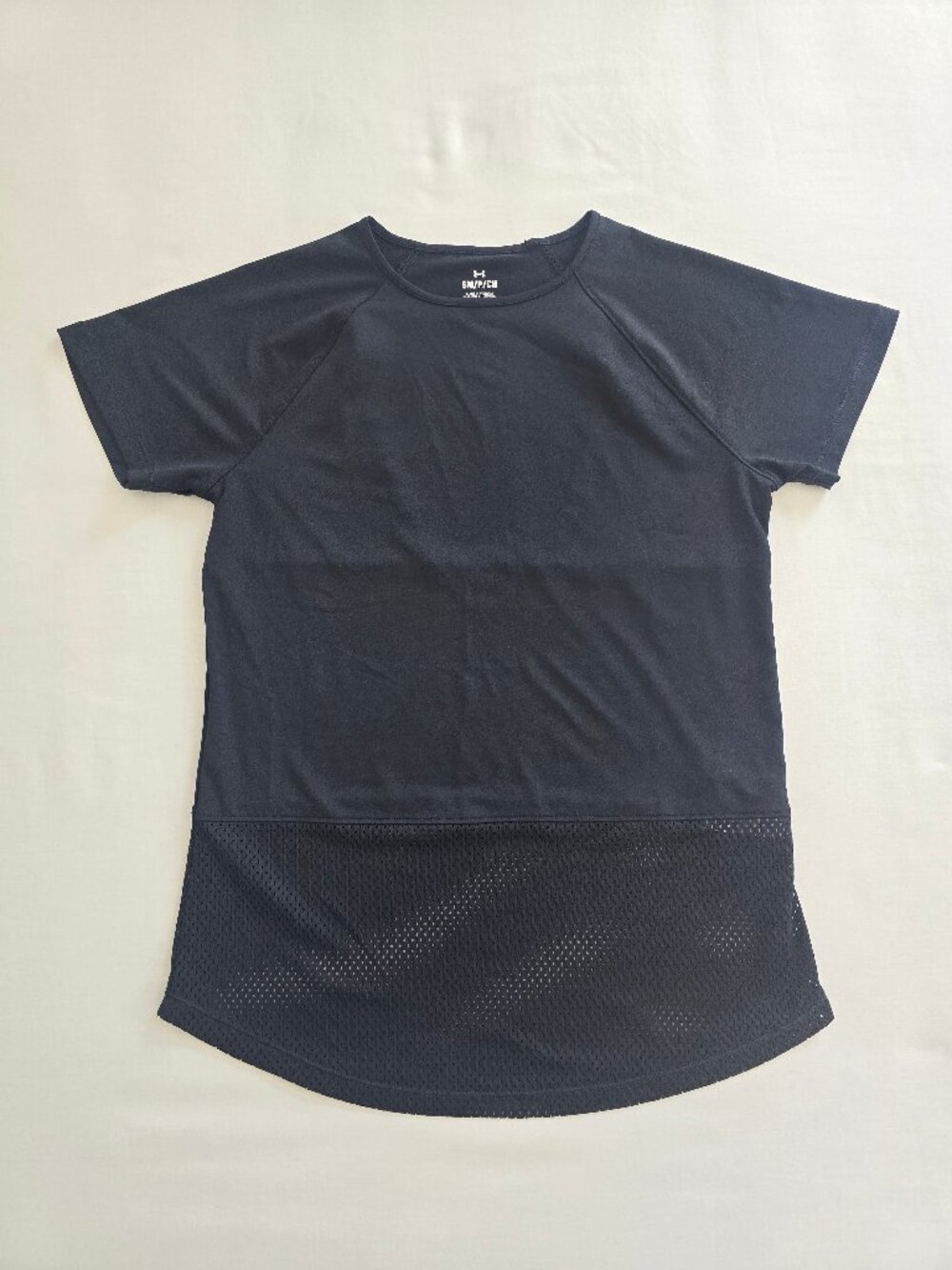 Under Armour Black Open Back Mesh Athletic T-Shirt Womens Small
